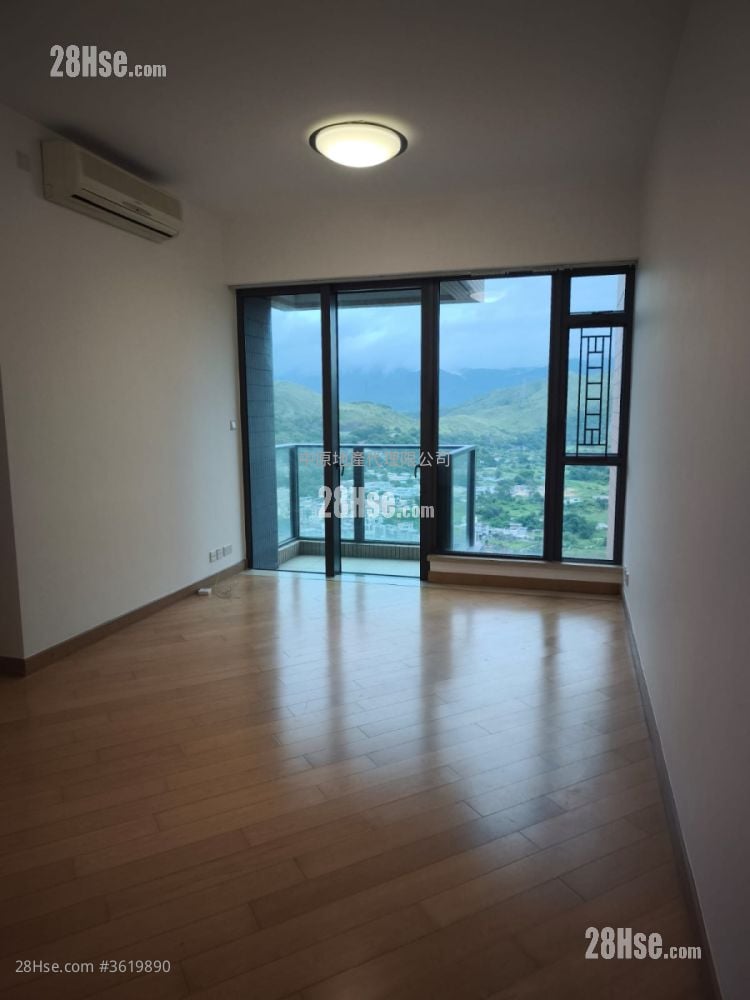 Yoho Midtown Rental 4 Bedrooms , 3 Bathrooms 988 ft² Yoho Midtown Rental 4 Bedrooms , 3 Bathrooms 988 ft²