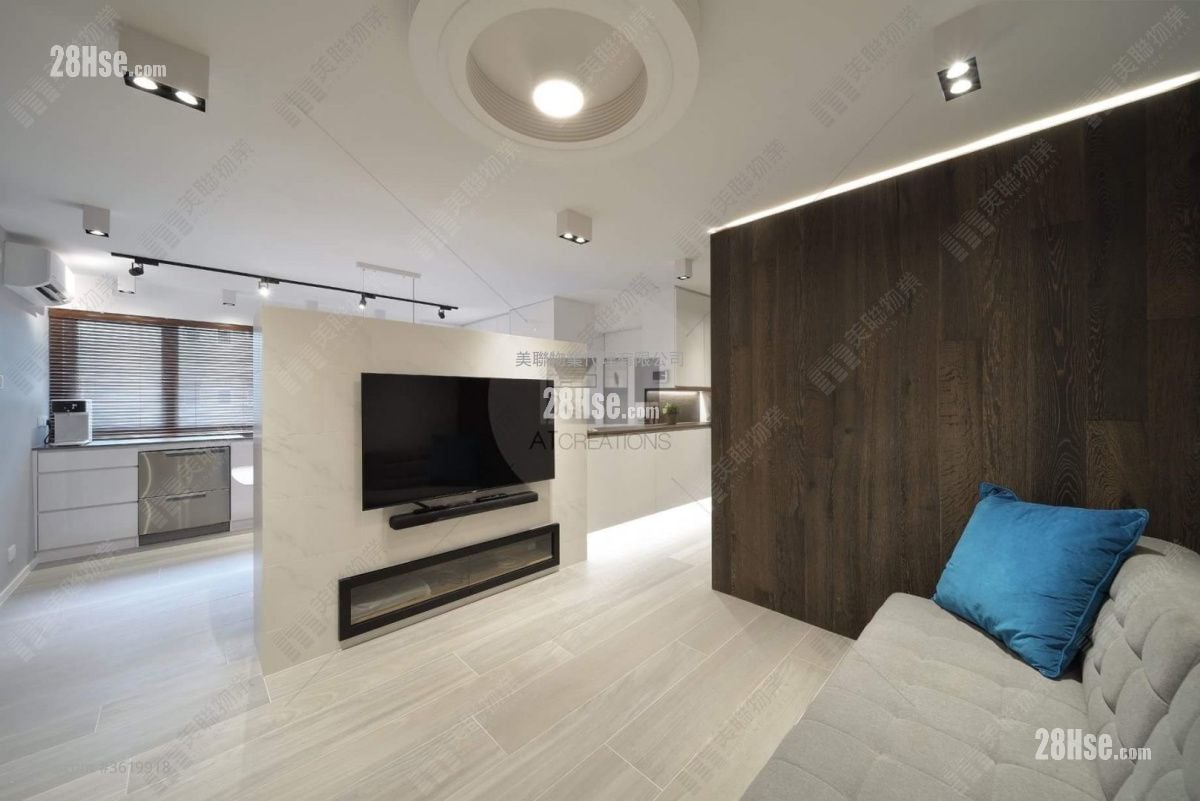 Mei Foo Sun Chuen Sell 3 Bedrooms 910 ft² Mei Foo Sun Chuen Sell 3 Bedrooms 910 ft²