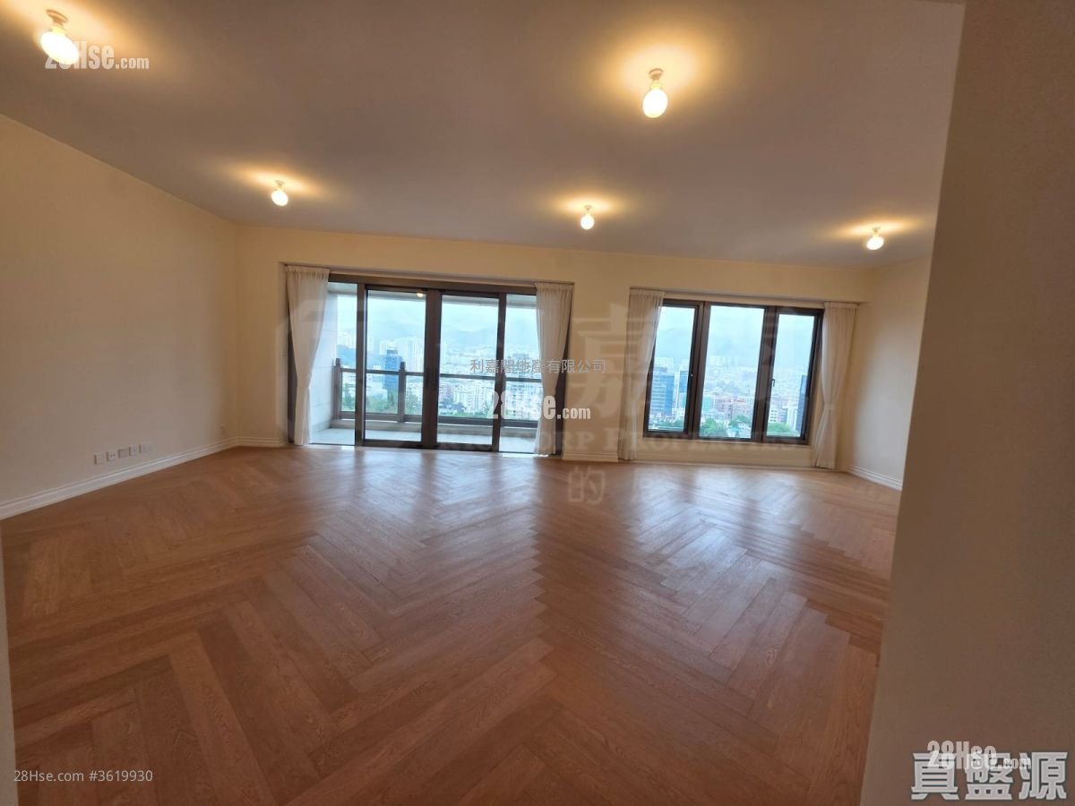 St. George's Mansions Rental 3 Bedrooms , 3 Bathrooms 1,868 ft² St. George's Mansions Rental 3 Bedrooms , 3 Bathrooms 1,868 ft²