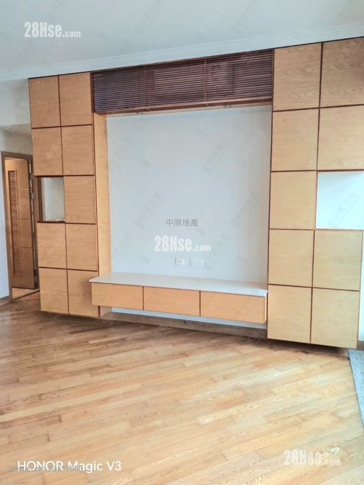 The Riverpark Rental 4 Bedrooms , 4 Bathrooms 1,382 ft² The Riverpark Rental 4 Bedrooms , 4 Bathrooms 1,382 ft²