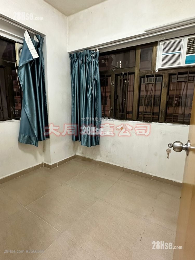 Cosmopolitan Estate Rental 2 Bedrooms , 1 Bathroom 319 ft² Cosmopolitan Estate Rental 2 Bedrooms , 1 Bathroom 319 ft²