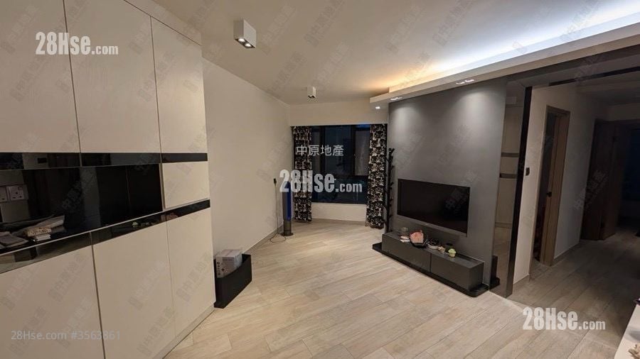 御豪山庄 售盘 3 房 553 平方尺 御豪山庄 售盘 3 房 553 平方尺