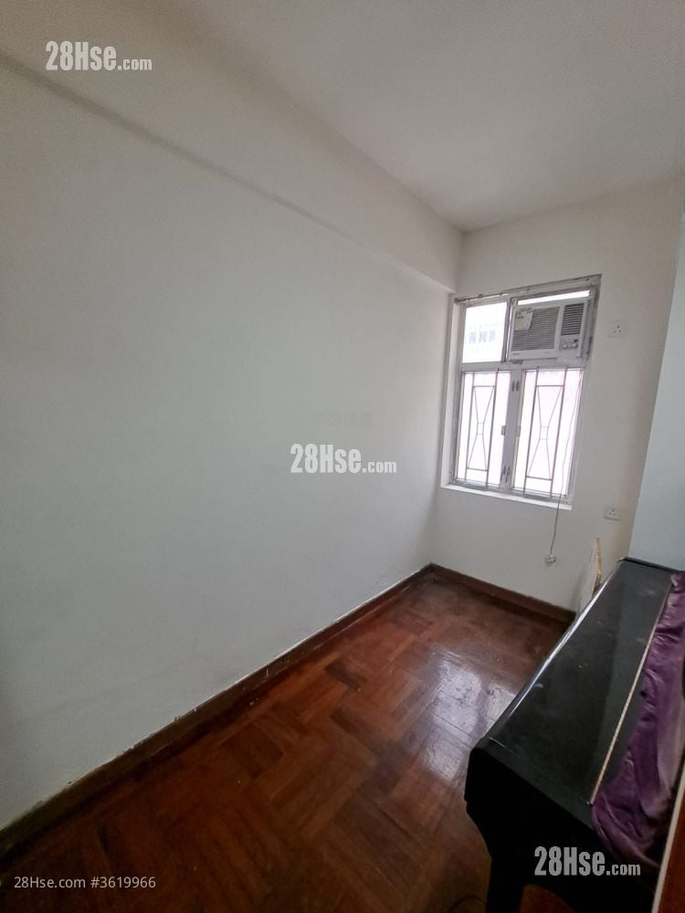 Imperial Court Sell 1,037 ft² Imperial Court Sell 1,037 ft²