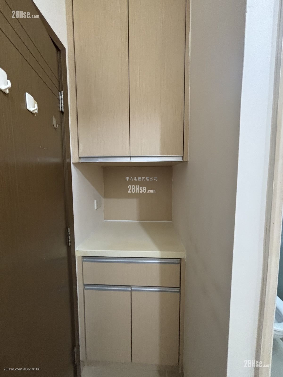 益豐大廈 租盤 開放式間隔 , 1 浴室 110 平方呎 益豐大廈 租盤 開放式間隔 , 1 浴室 110 平方呎