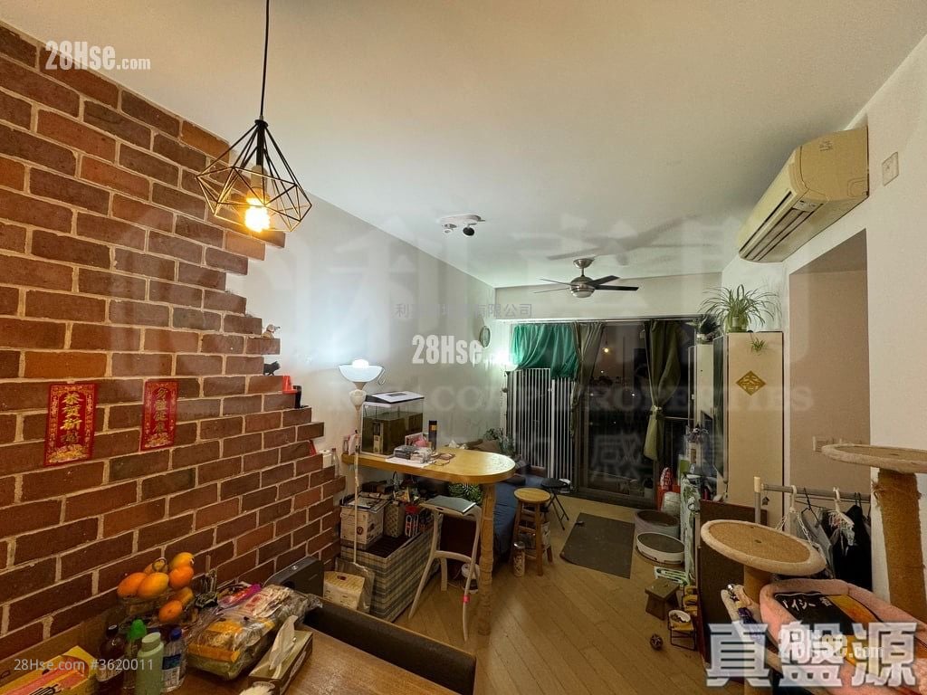 Emerald Green Sell 2 Bedrooms 526 ft² Emerald Green Sell 2 Bedrooms 526 ft²