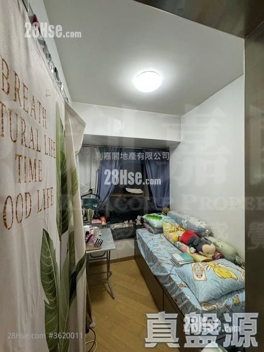 Emerald Green Sell 2 Bedrooms 526 ft² Emerald Green Sell 2 Bedrooms 526 ft²