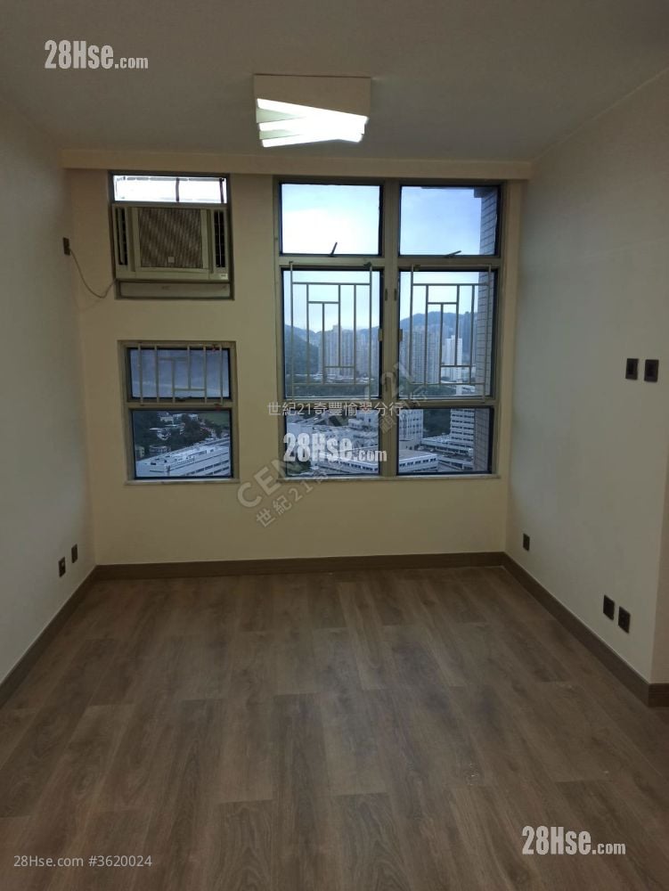 Yu Chui Court Sell 2 Bedrooms , 1 Bathroom 517 ft² Yu Chui Court Sell 2 Bedrooms , 1 Bathroom 517 ft²