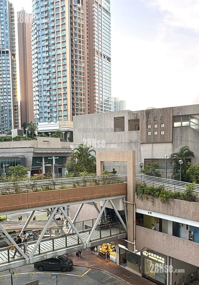 Bauhinia Garden Sell 484 ft² Bauhinia Garden Sell 484 ft²