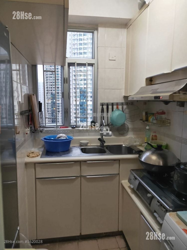 Bauhinia Garden Sell 484 ft² Bauhinia Garden Sell 484 ft²