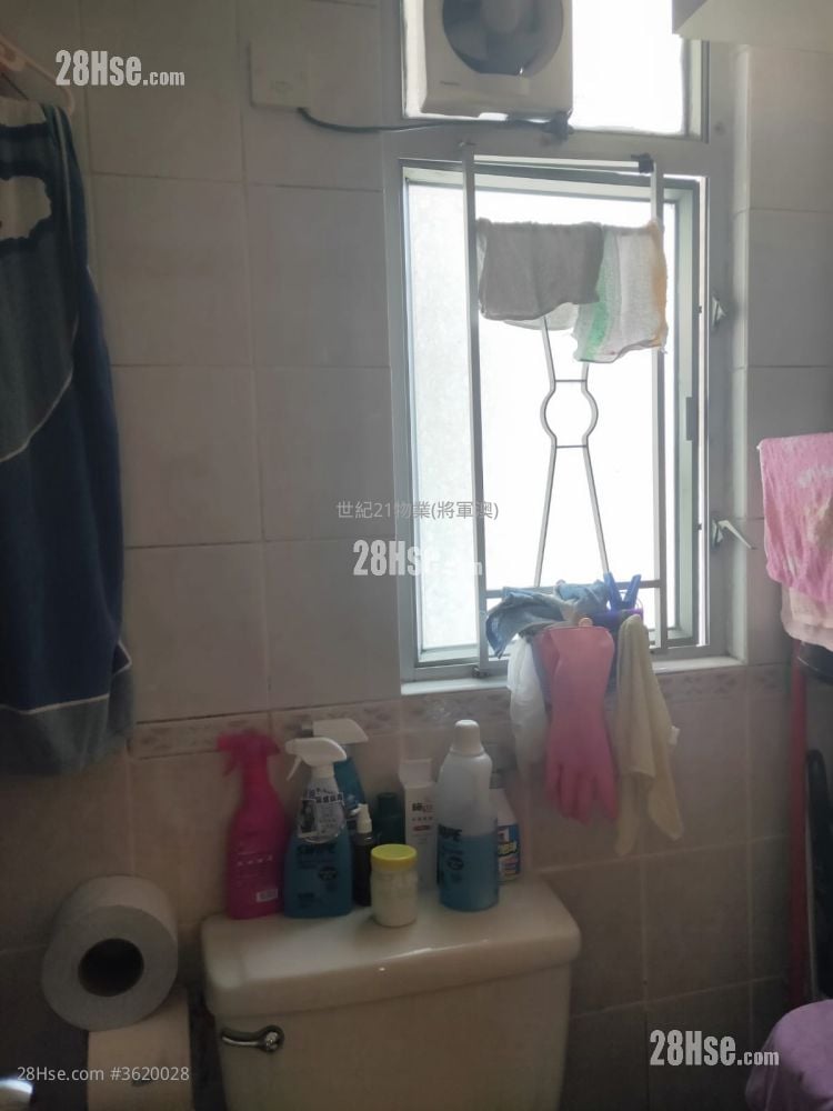 Bauhinia Garden Sell 484 ft² Bauhinia Garden Sell 484 ft²