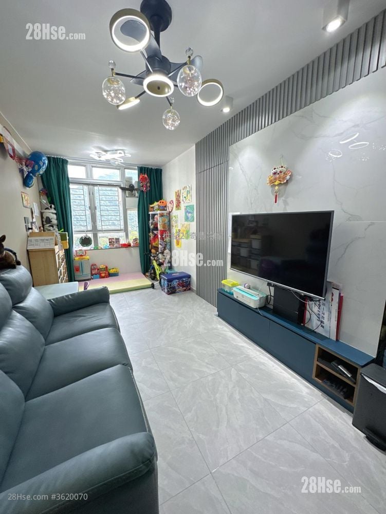 Shan Lai Court Sell 1 Bedroom , 1 Bathroom 385 ft²