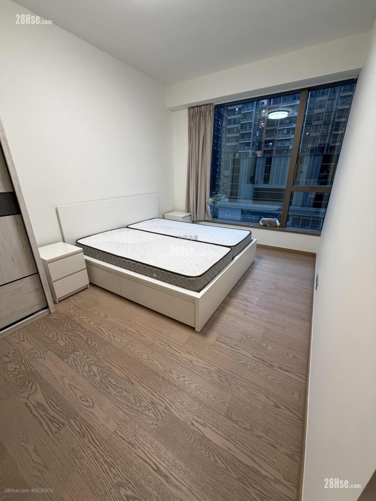 Centra Horizon Sell 3 Bedrooms , 2 Bathrooms 1,041 ft² Centra Horizon Sell 3 Bedrooms , 2 Bathrooms 1,041 ft²