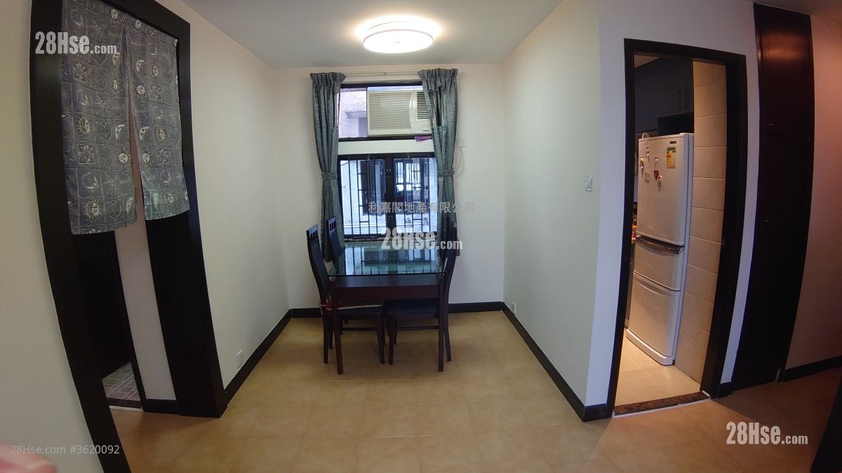 Heng Fa Chuen Sell 3 Bedrooms , 1 Bathroom 563 ft² Heng Fa Chuen Sell 3 Bedrooms , 1 Bathroom 563 ft²