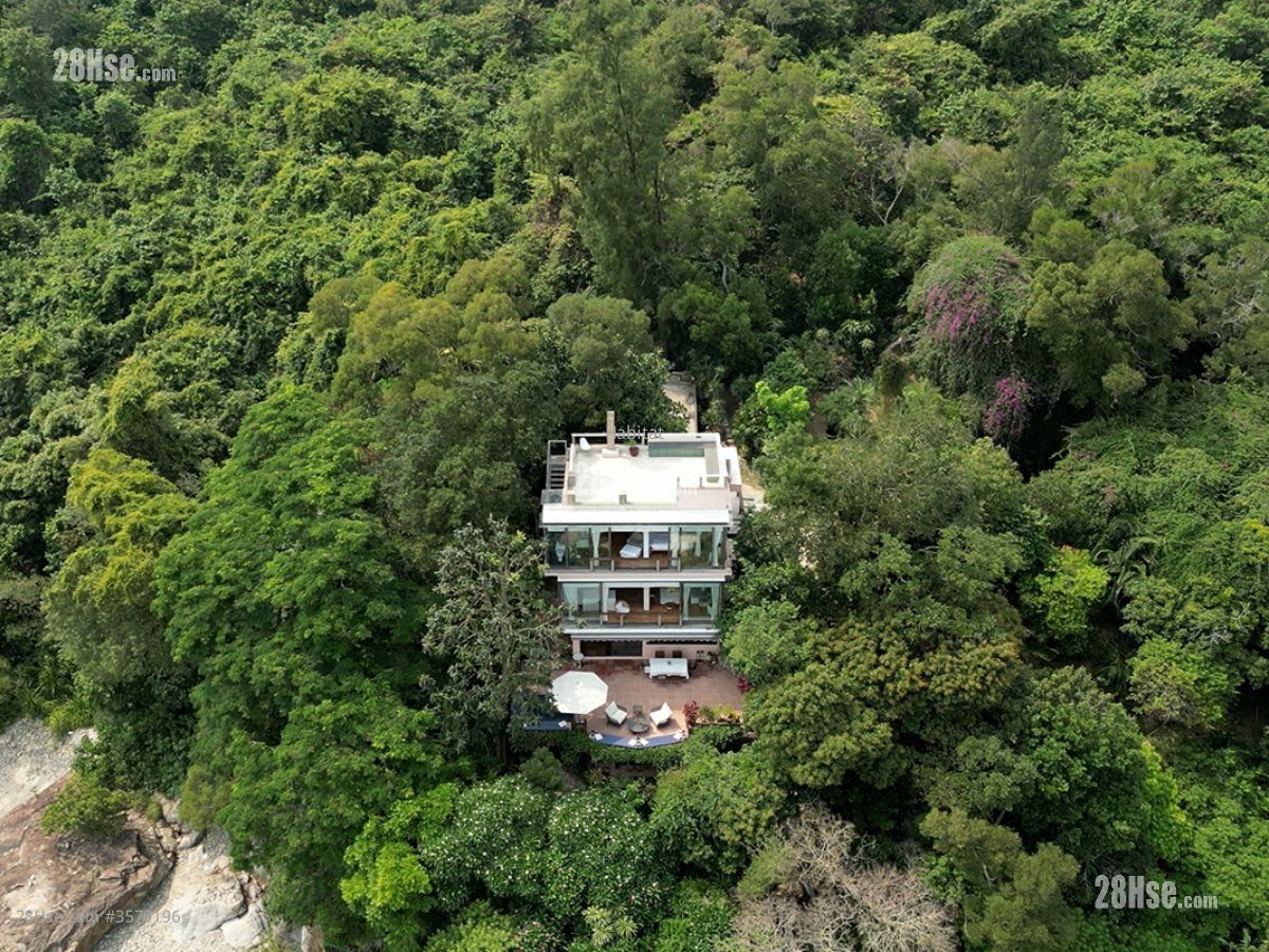 Pui O Sell 2 Bedrooms , 2 Bathrooms 1,308 ft² Pui O Sell 2 Bedrooms , 2 Bathrooms 1,308 ft²