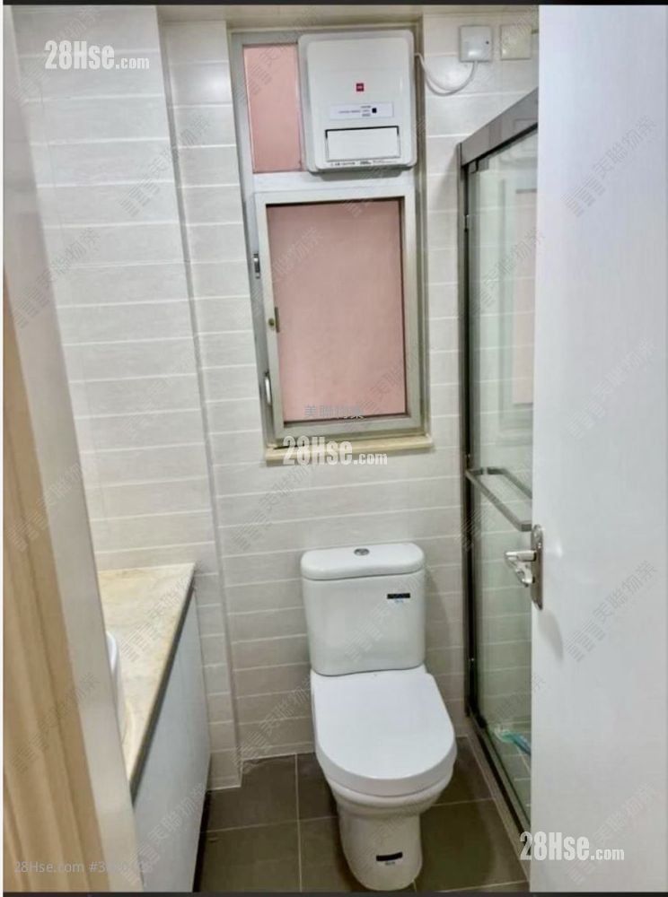 Belair Monte Sell 2 Bedrooms 427 ft² Belair Monte Sell 2 Bedrooms 427 ft²