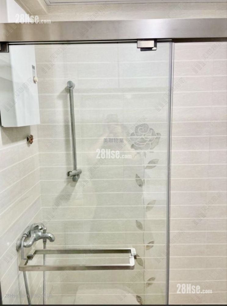 Belair Monte Sell 2 Bedrooms 427 ft² Belair Monte Sell 2 Bedrooms 427 ft²