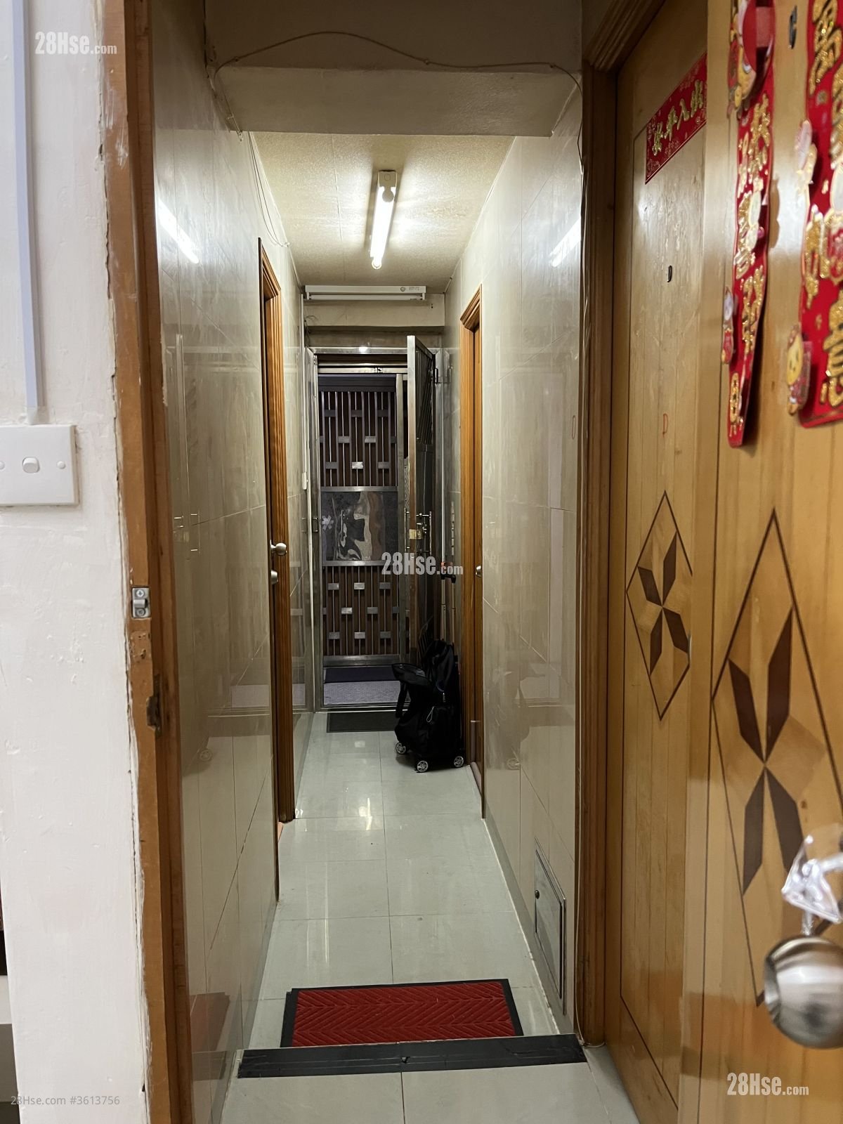 康寧大樓 租盤 125 平方呎