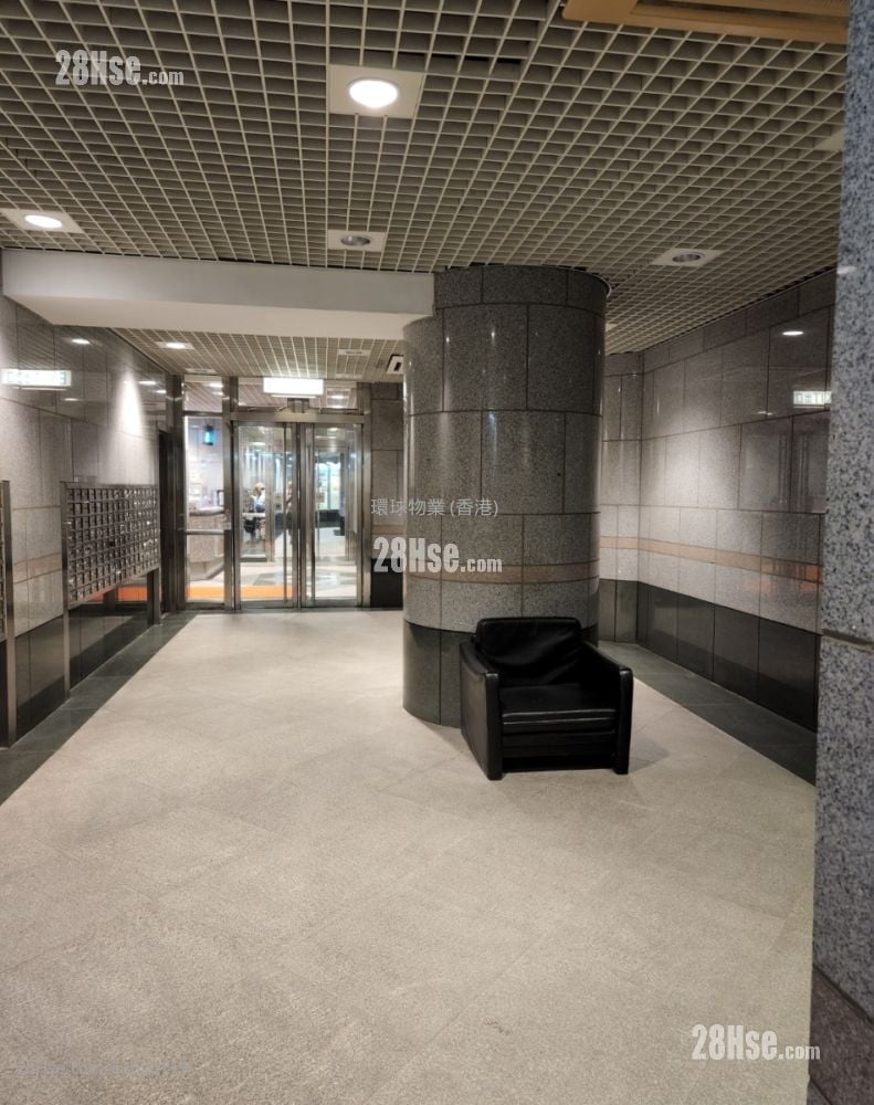 Lei On Court Sell 3 Bedrooms , 2 Bathrooms 650 ft² Lei On Court Sell 3 Bedrooms , 2 Bathrooms 650 ft²