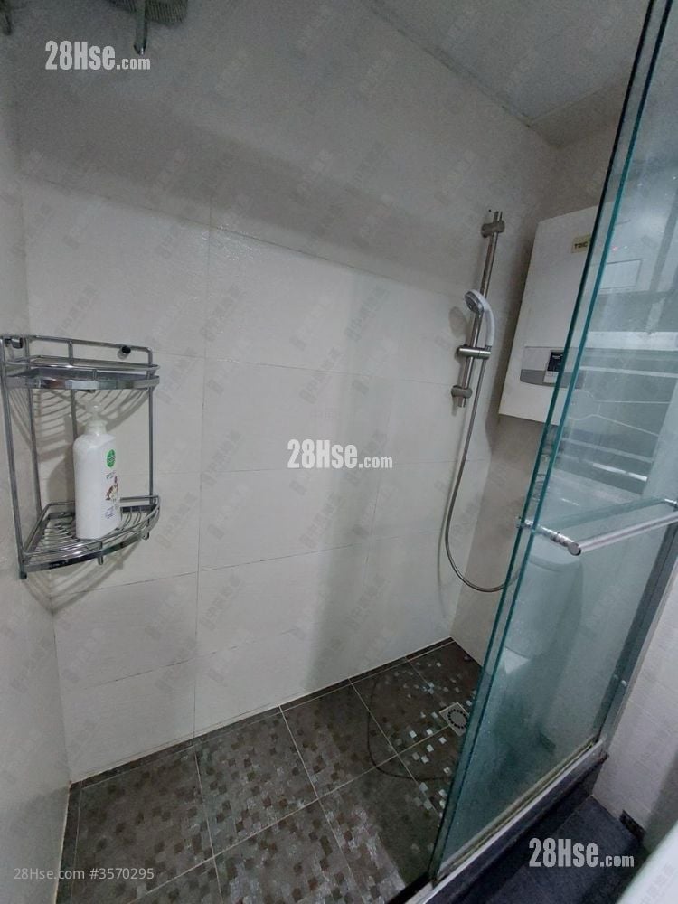 Uptown Plaza Sell 2 Bedrooms 465 ft² Uptown Plaza Sell 2 Bedrooms 465 ft²