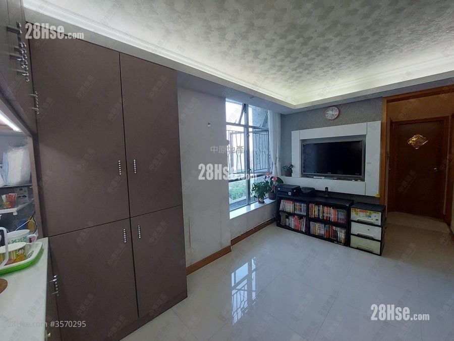 Uptown Plaza Sell 2 Bedrooms 465 ft² Uptown Plaza Sell 2 Bedrooms 465 ft²