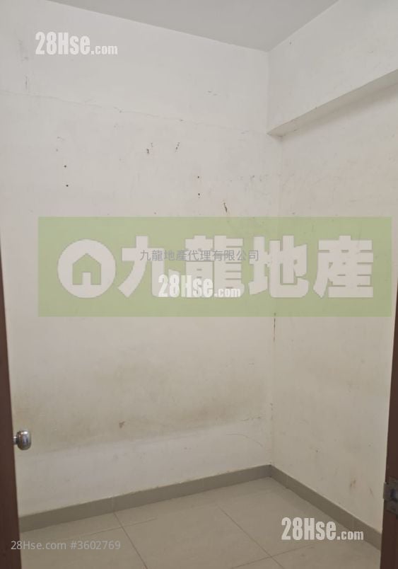 快乐大厦 租盘 2 房 , 1 浴室 340 平方尺 快乐大厦 租盘 2 房 , 1 浴室 340 平方尺