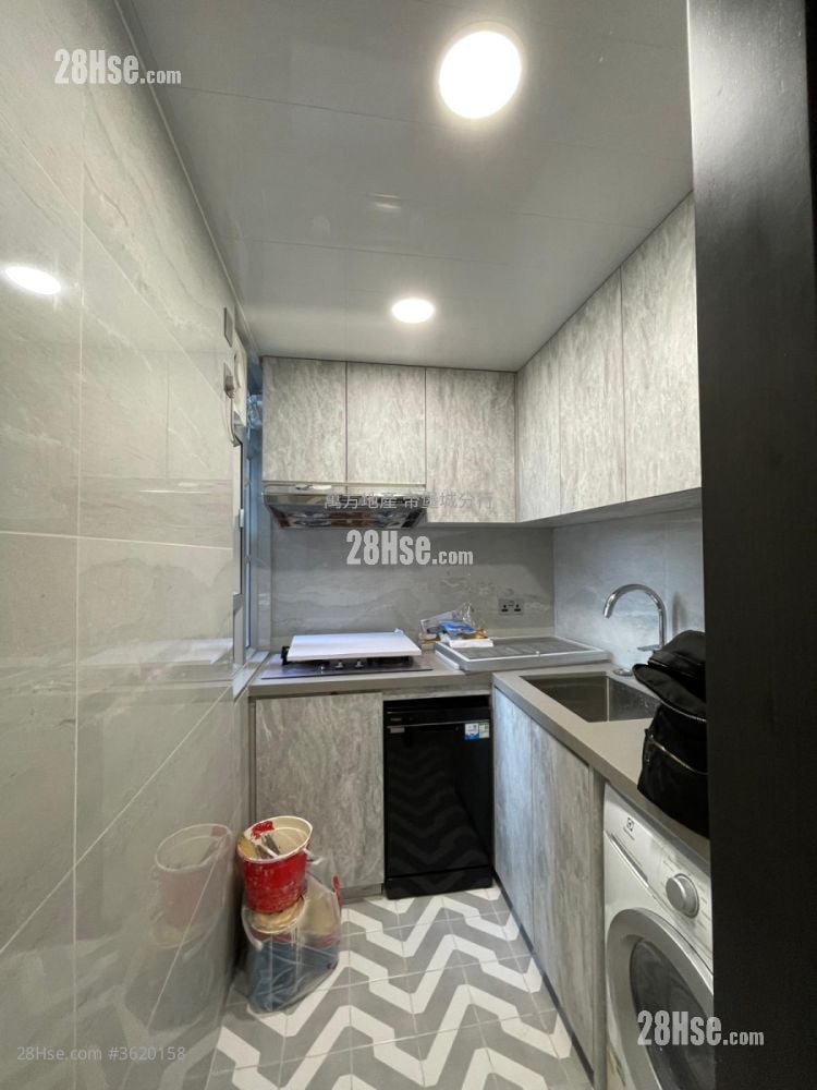 錦駿苑 售盤 2 房 , 1 浴室 447 平方呎 錦駿苑 售盤 2 房 , 1 浴室 447 平方呎