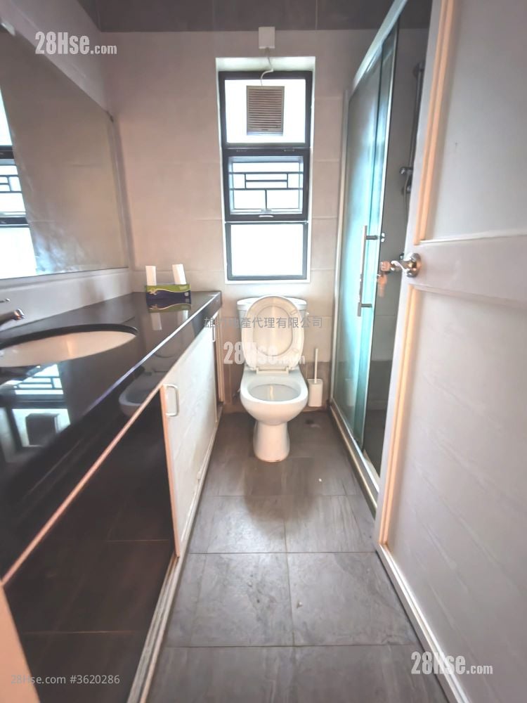 Village Rental 2 Bedrooms , 1 Bathroom 630 ft² Village Rental 2 Bedrooms , 1 Bathroom 630 ft²