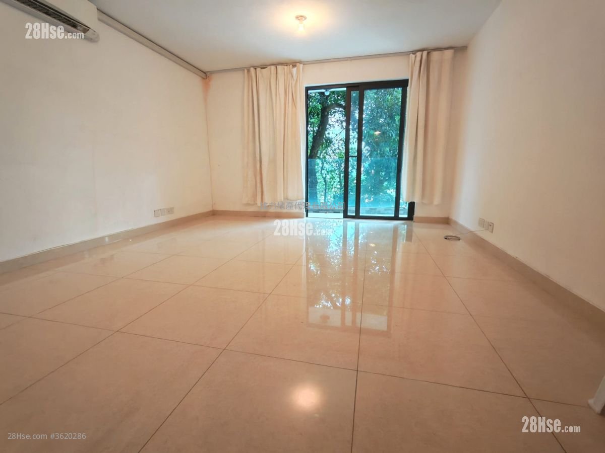 Village Rental 2 Bedrooms , 1 Bathroom 630 ft² Village Rental 2 Bedrooms , 1 Bathroom 630 ft²