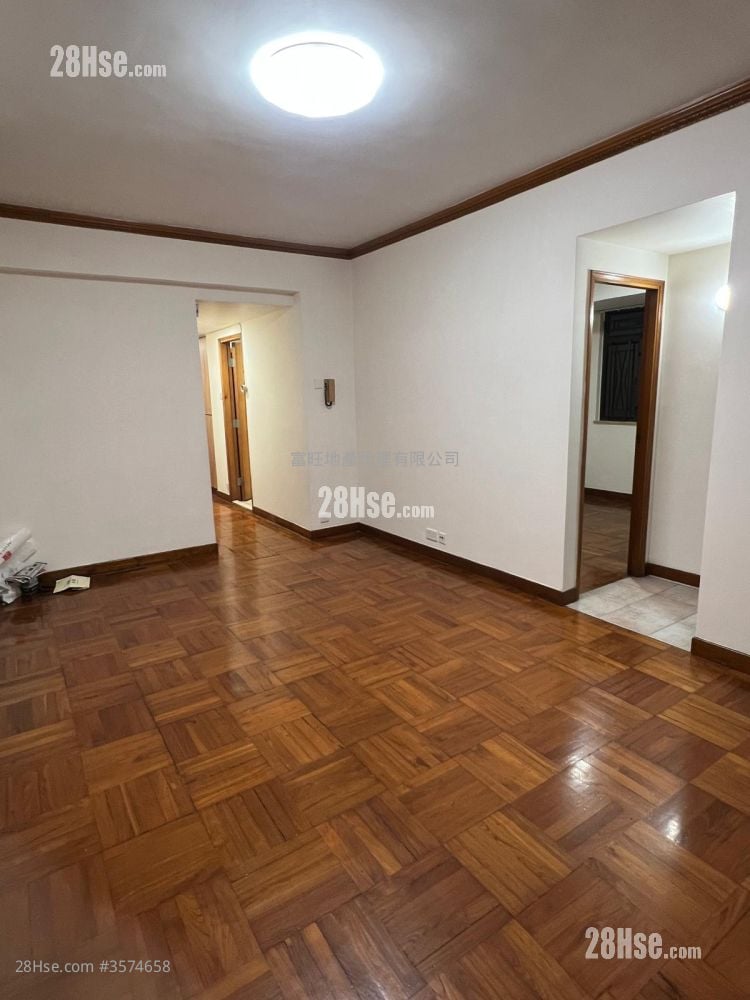 成德大廈 租盤 3 房 , 2 浴室 777 平方呎 成德大廈 租盤 3 房 , 2 浴室 777 平方呎