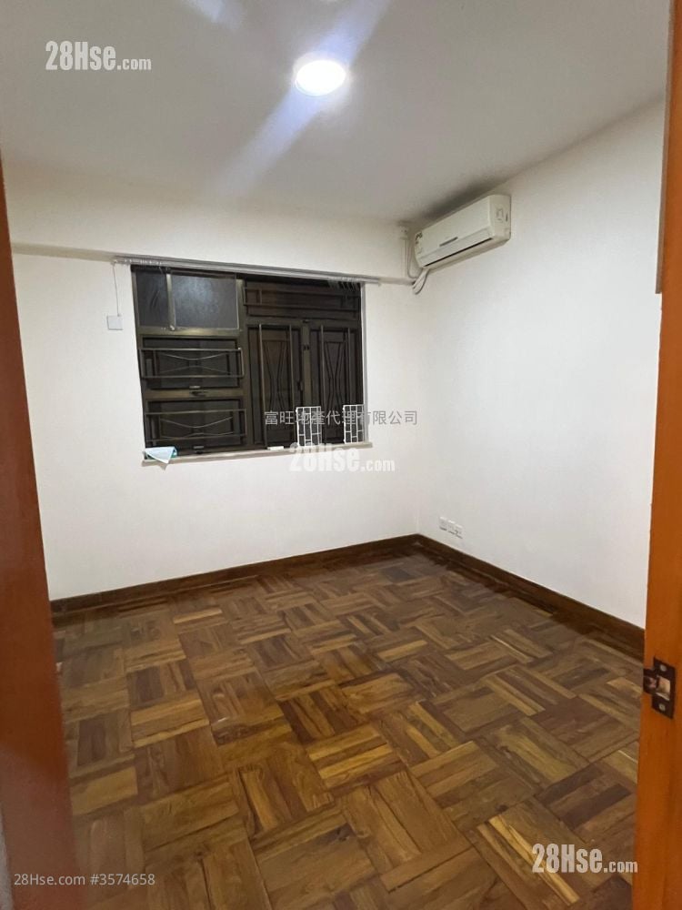 成德大廈 租盤 3 房 , 2 浴室 777 平方呎 成德大廈 租盤 3 房 , 2 浴室 777 平方呎