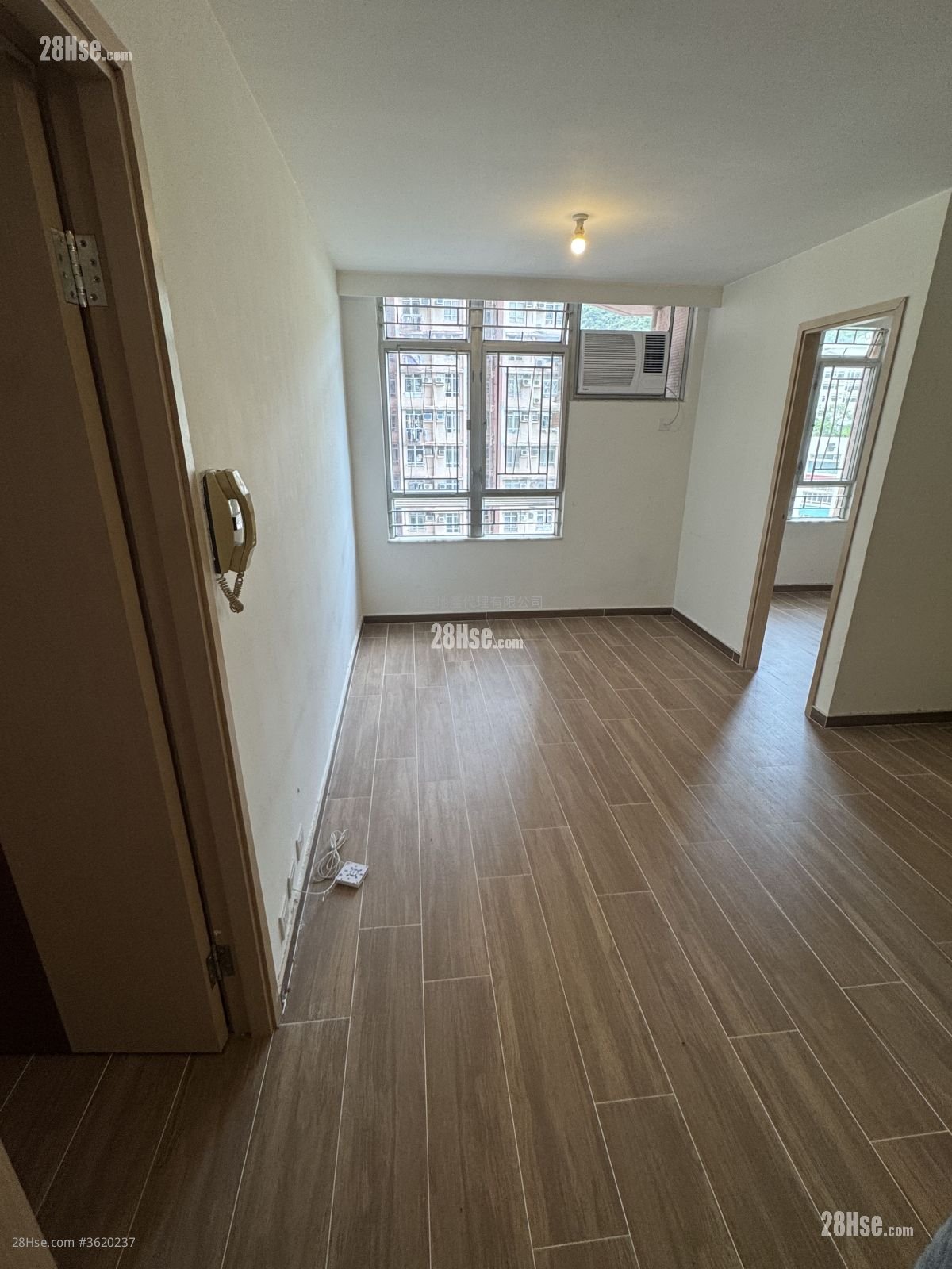 廣明苑 售盤 3 房 , 1 浴室 530 平方呎 廣明苑 售盤 3 房 , 1 浴室 530 平方呎