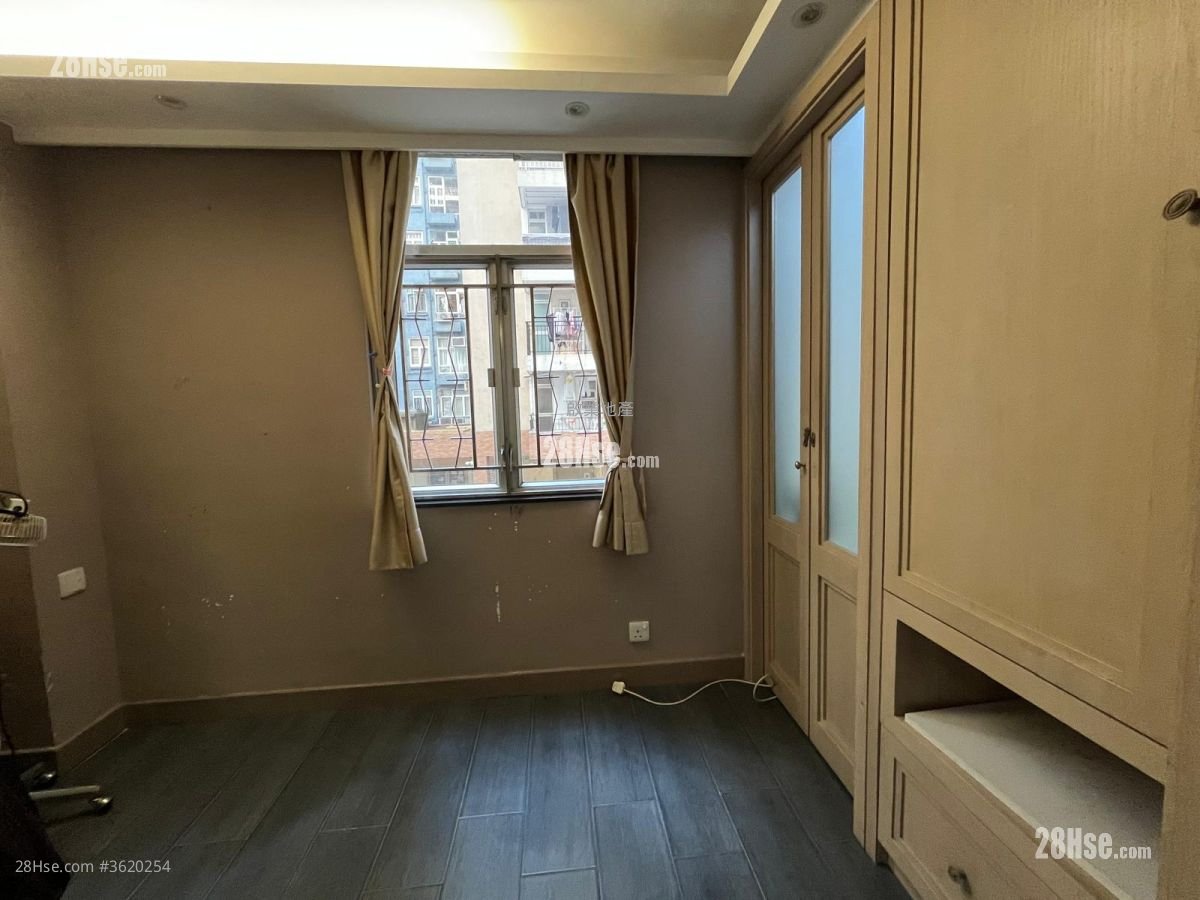 美孚新邨 售盘 3 房 , 2 浴室 752 平方尺 美孚新邨 售盘 3 房 , 2 浴室 752 平方尺