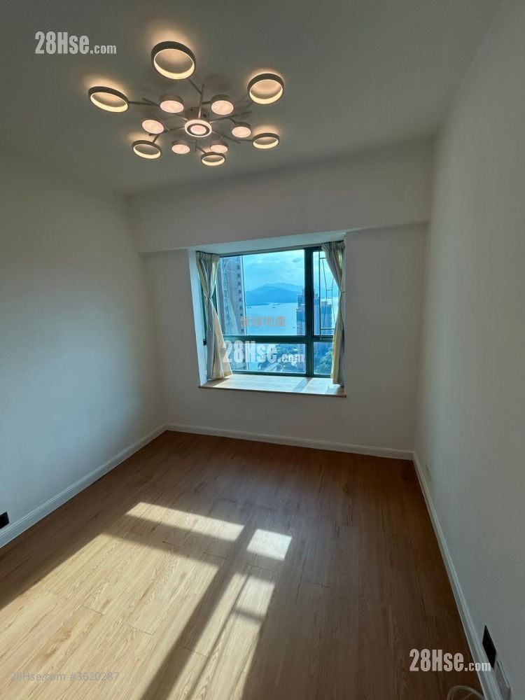 Sea Crest Villa Rental 2 Bedrooms , 1 Bathroom 454 ft²