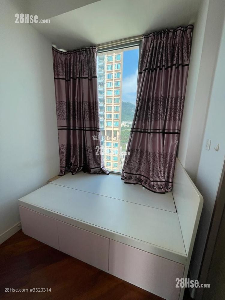 Maison Rose Rental 1 Bedroom , 1 Bathroom 272 ft² Maison Rose Rental 1 Bedroom , 1 Bathroom 272 ft²