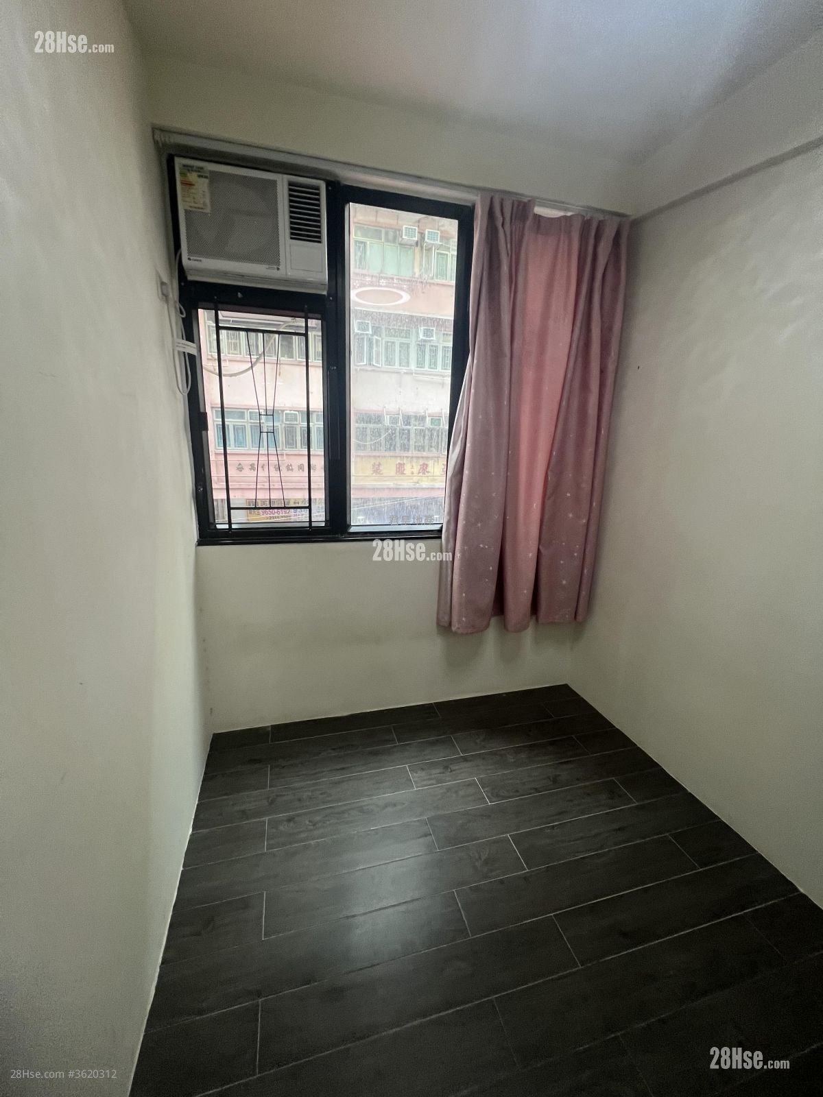 Chinese Mansion Rental 1 Bedroom , 1 Bathroom 170 ft² Chinese Mansion Rental 1 Bedroom , 1 Bathroom 170 ft²