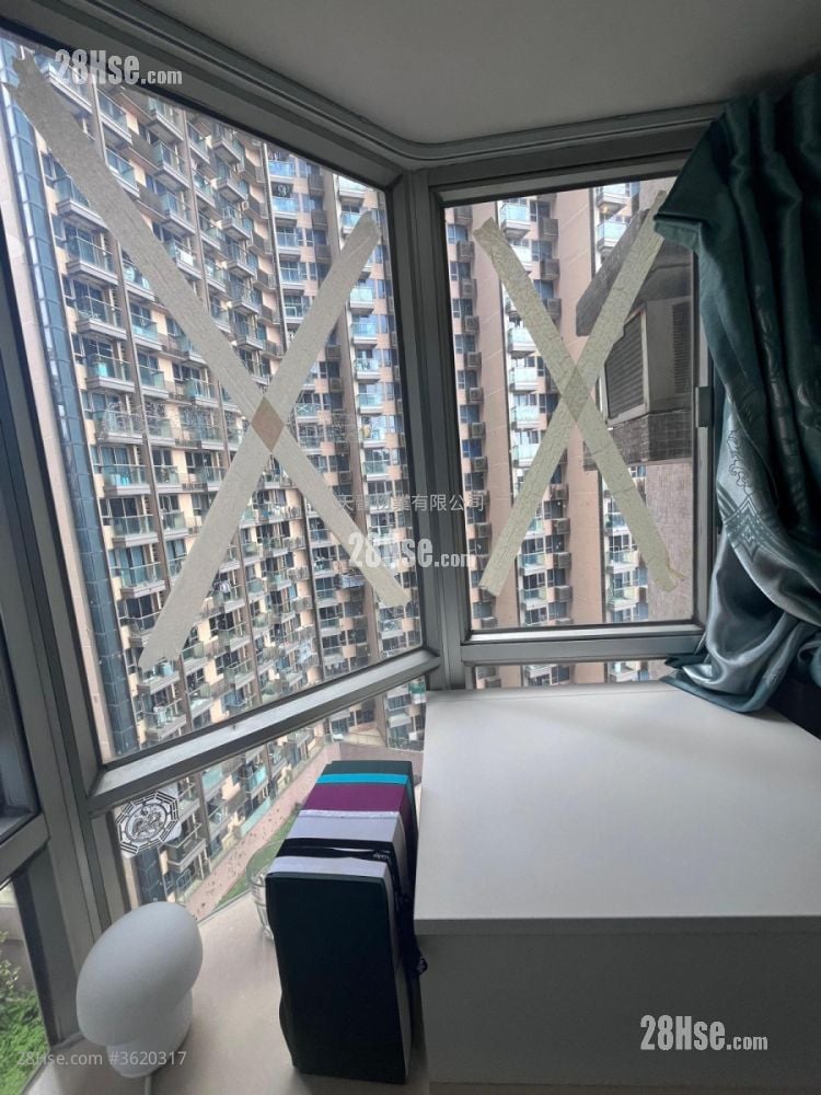 Bailey Garden Sell 2 Bedrooms , 1 Bathroom 379 ft² Bailey Garden Sell 2 Bedrooms , 1 Bathroom 379 ft²
