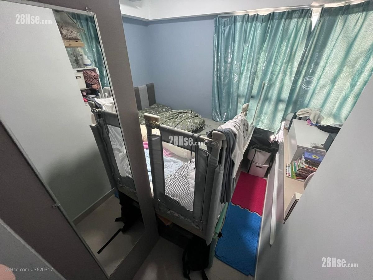 Bailey Garden Sell 2 Bedrooms , 1 Bathroom 379 ft² Bailey Garden Sell 2 Bedrooms , 1 Bathroom 379 ft²