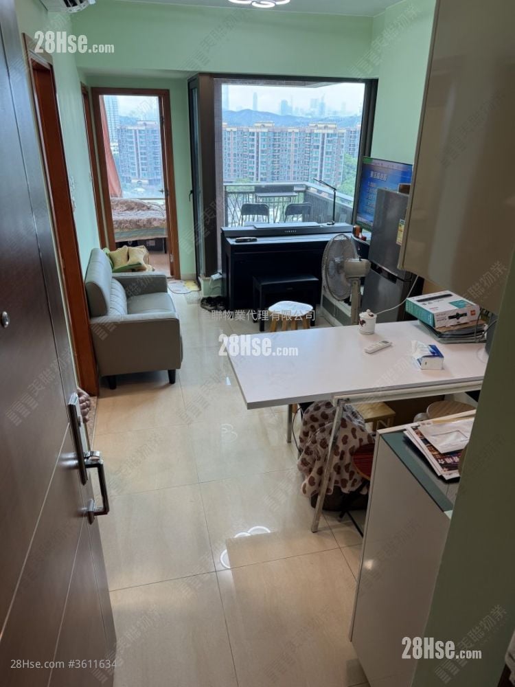 Noble Hill Sell 2 Bedrooms 442 ft²