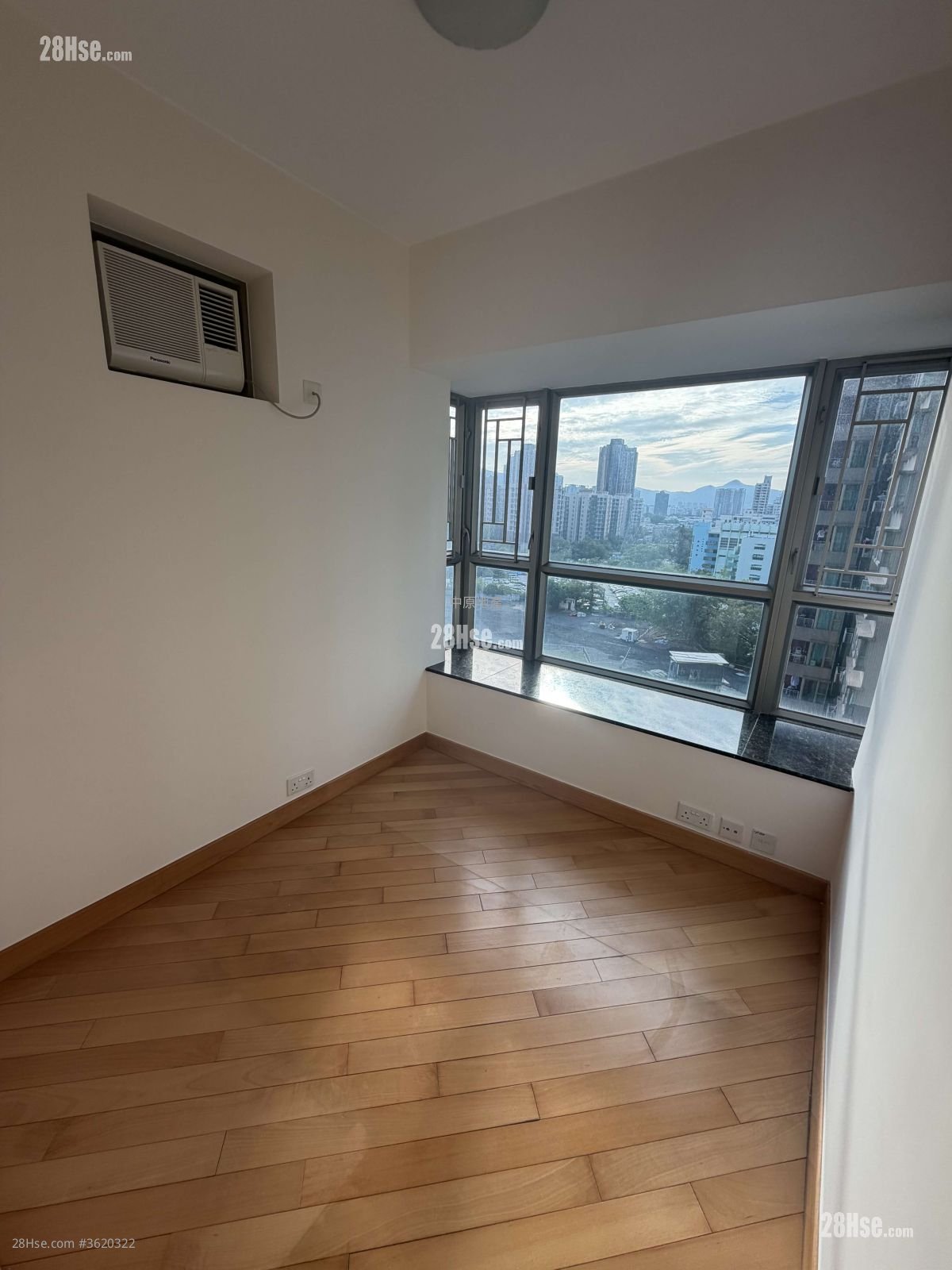 Yoho Town Sell 2 Bedrooms 393 ft² Yoho Town Sell 2 Bedrooms 393 ft²