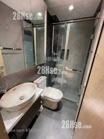 Giovane Sell 2 Bedrooms , 1 Bathroom 340 ft² Giovane Sell 2 Bedrooms , 1 Bathroom 340 ft²