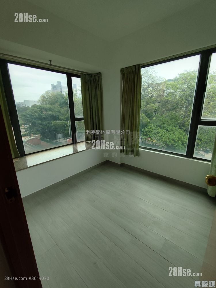 The Cornwall Sell 2 Bedrooms , 1 Bathroom 465 ft² The Cornwall Sell 2 Bedrooms , 1 Bathroom 465 ft²