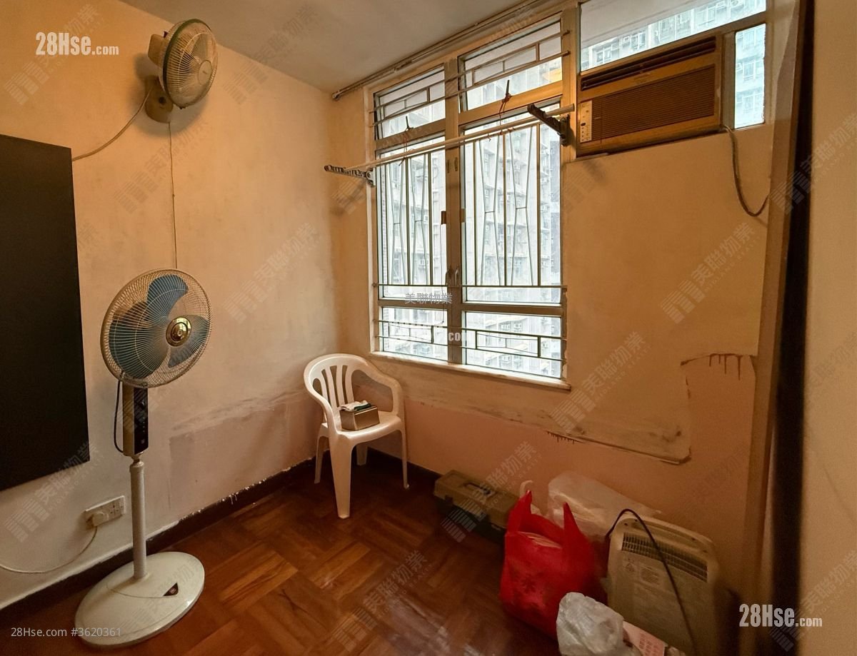 廣明苑 售盤 1 房 429 平方呎 廣明苑 售盤 1 房 429 平方呎