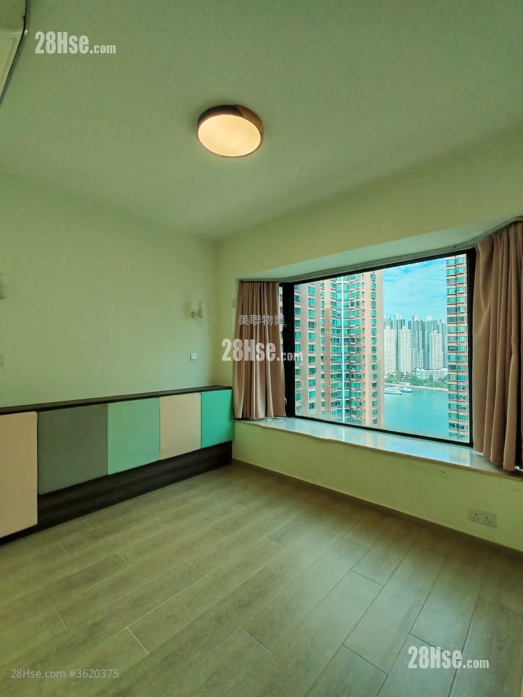 Villa Esplanada Rental 3 Bedrooms , 2 Bathrooms 669 ft² Villa Esplanada Rental 3 Bedrooms , 2 Bathrooms 669 ft²