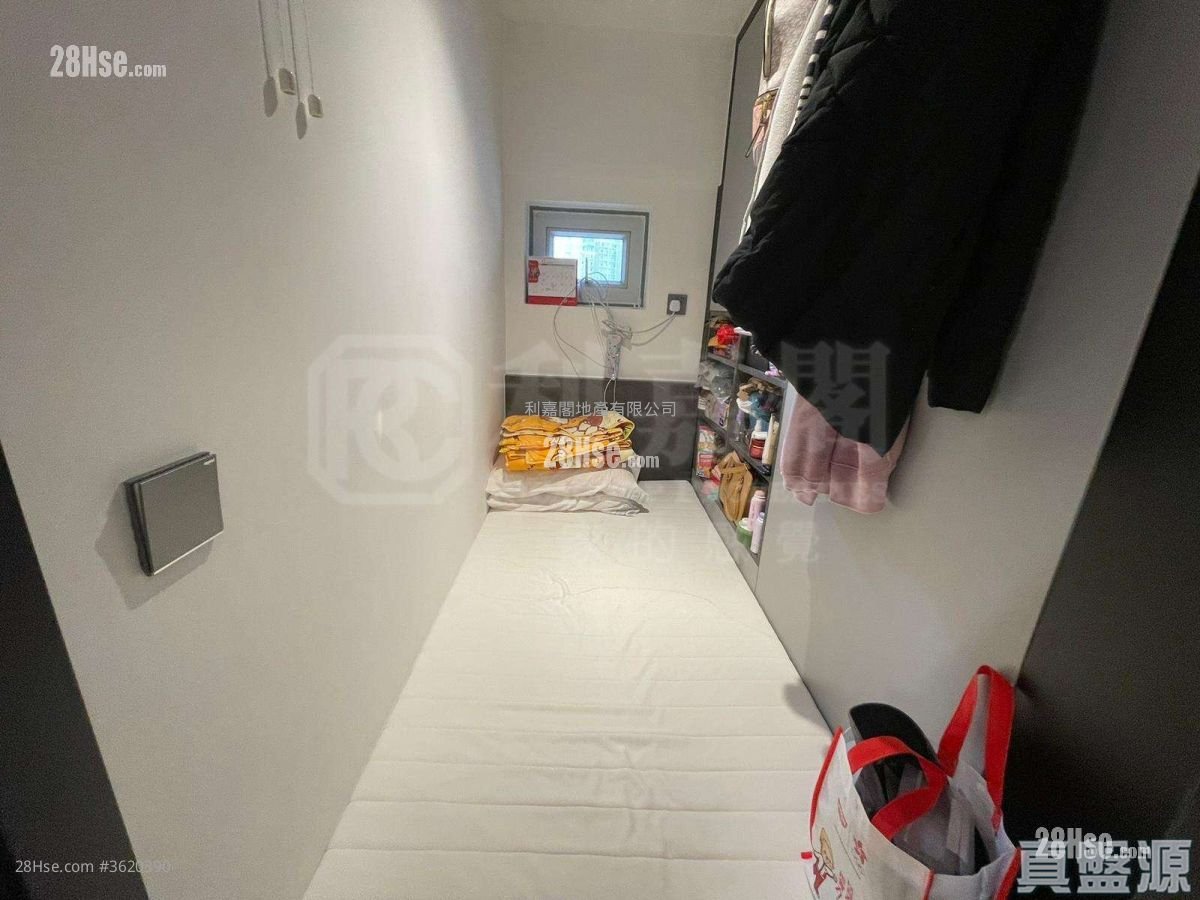 碧海藍天 售盤 2 房 , 1 浴室 577 平方呎 碧海藍天 售盤 2 房 , 1 浴室 577 平方呎