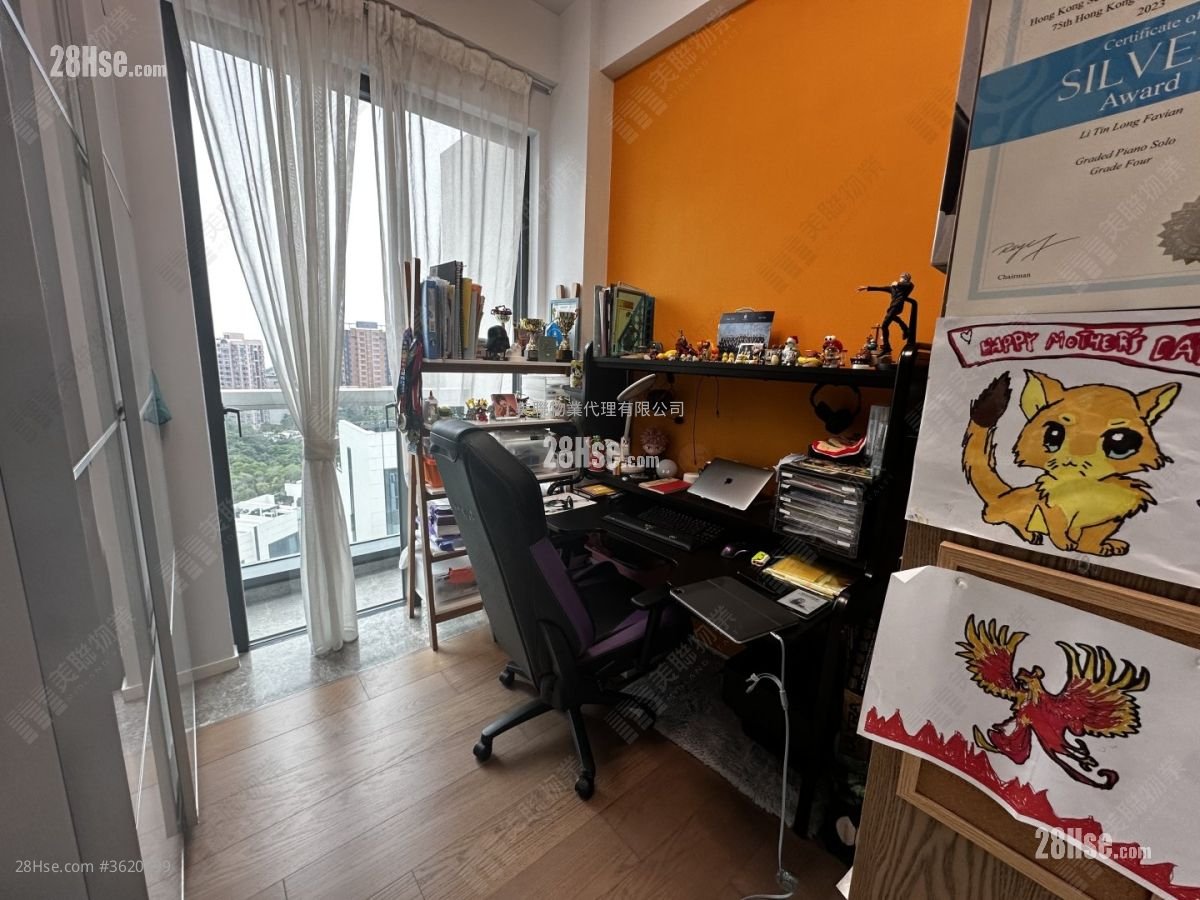 The Carmel Sell 4 Bedrooms 1,439 ft² The Carmel Sell 4 Bedrooms 1,439 ft²