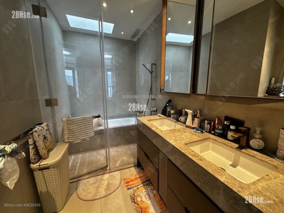 The Carmel Sell 4 Bedrooms 1,439 ft² The Carmel Sell 4 Bedrooms 1,439 ft²