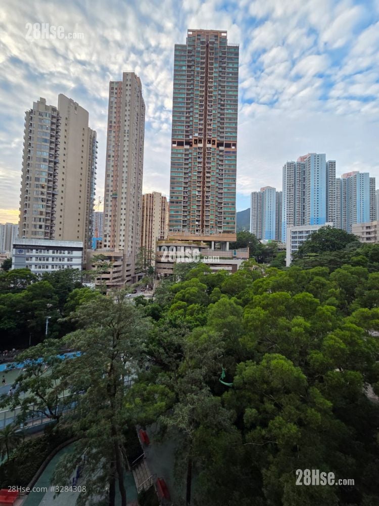 凤德邨 售盘 2 房 , 1 浴室 407 平方尺