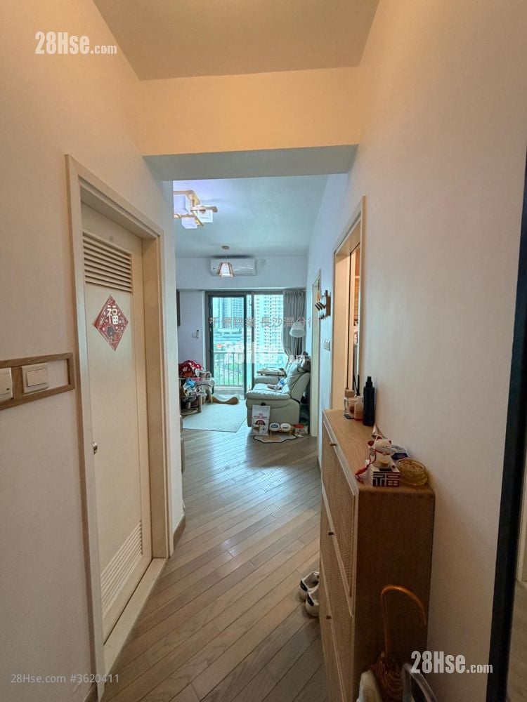 The Prominence Sell 1 Bedroom , 1 Bathroom 335 ft² The Prominence Sell 1 Bedroom , 1 Bathroom 335 ft²