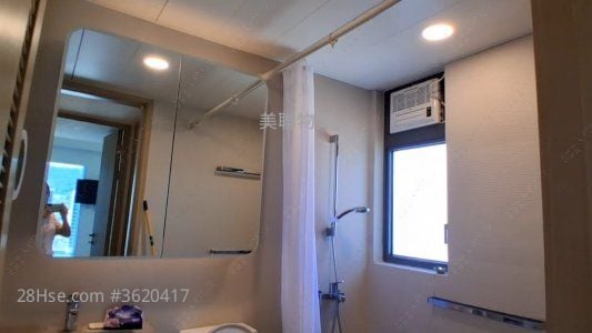 藍塘傲 租盤 2 房 , 2 浴室 640 平方呎 藍塘傲 租盤 2 房 , 2 浴室 640 平方呎