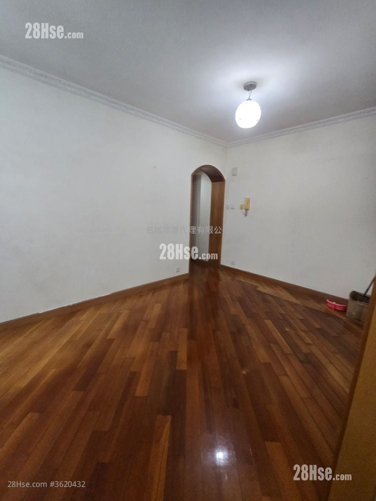 嘉徑苑 售盤 3 房 , 2 浴室 506 平方呎 嘉徑苑 售盤 3 房 , 2 浴室 506 平方呎